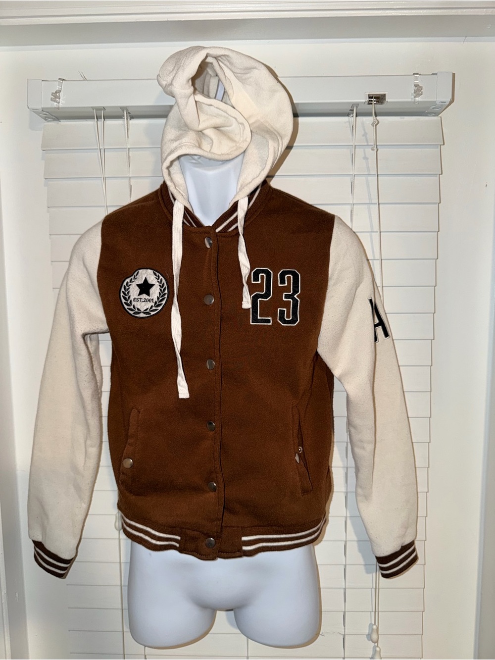 New Look Varsity Jacket Hoodie Brown Cream #23 Letterman Women’s Medium